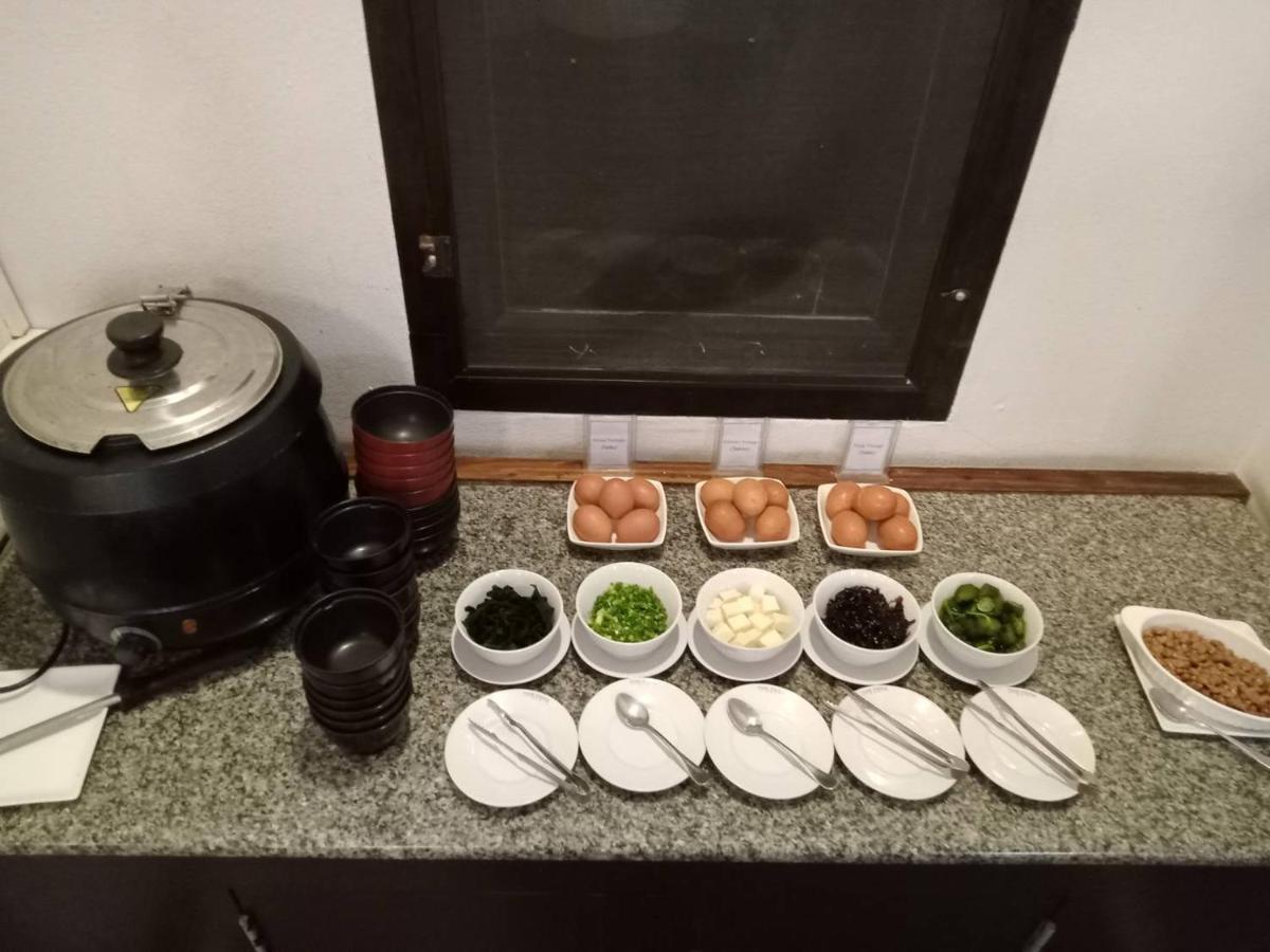 The Park 304 Executive Serviced Apartment Si Maha Phot Dış mekan fotoğraf