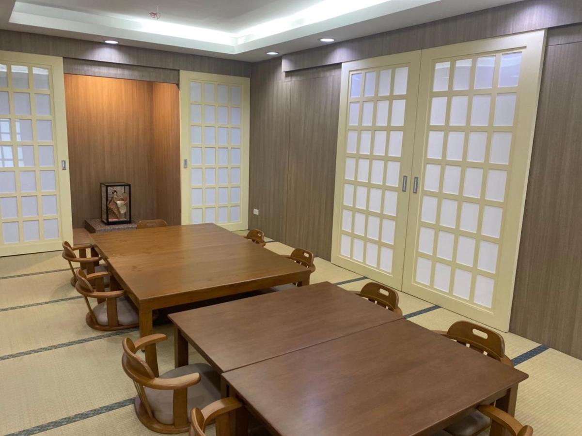 The Park 304 Executive Serviced Apartment Si Maha Phot Dış mekan fotoğraf